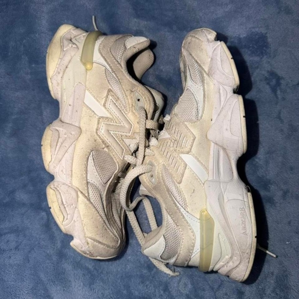 New Balance 9060‎ white trainers. Women Size US 5.5